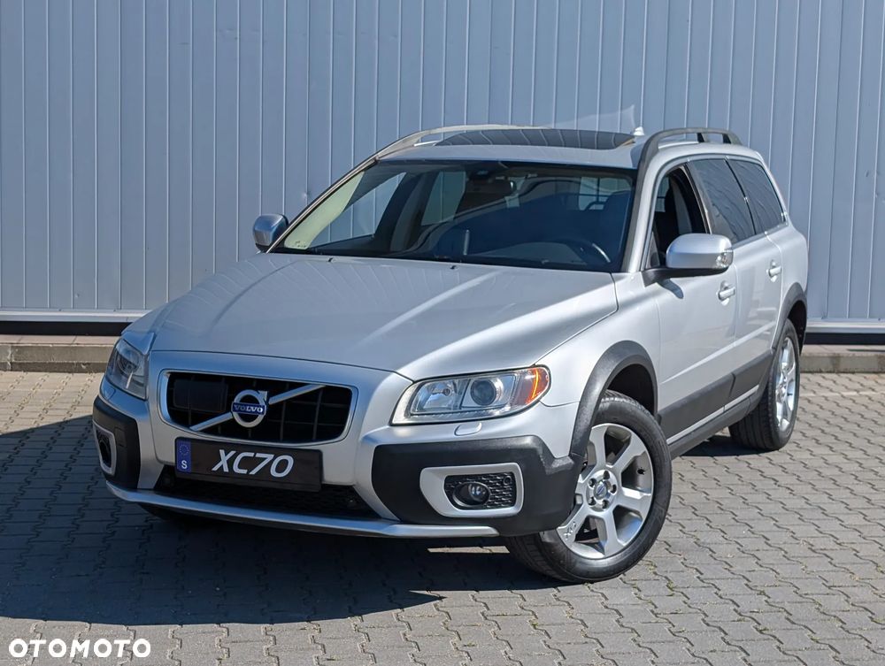 Volvo XC 70 - 4