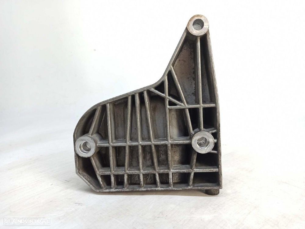 SUPORTE DA BOMBA DE DIREÇÃO BMW SERIE 1 BERLINA (E81/E87) 118D - 7