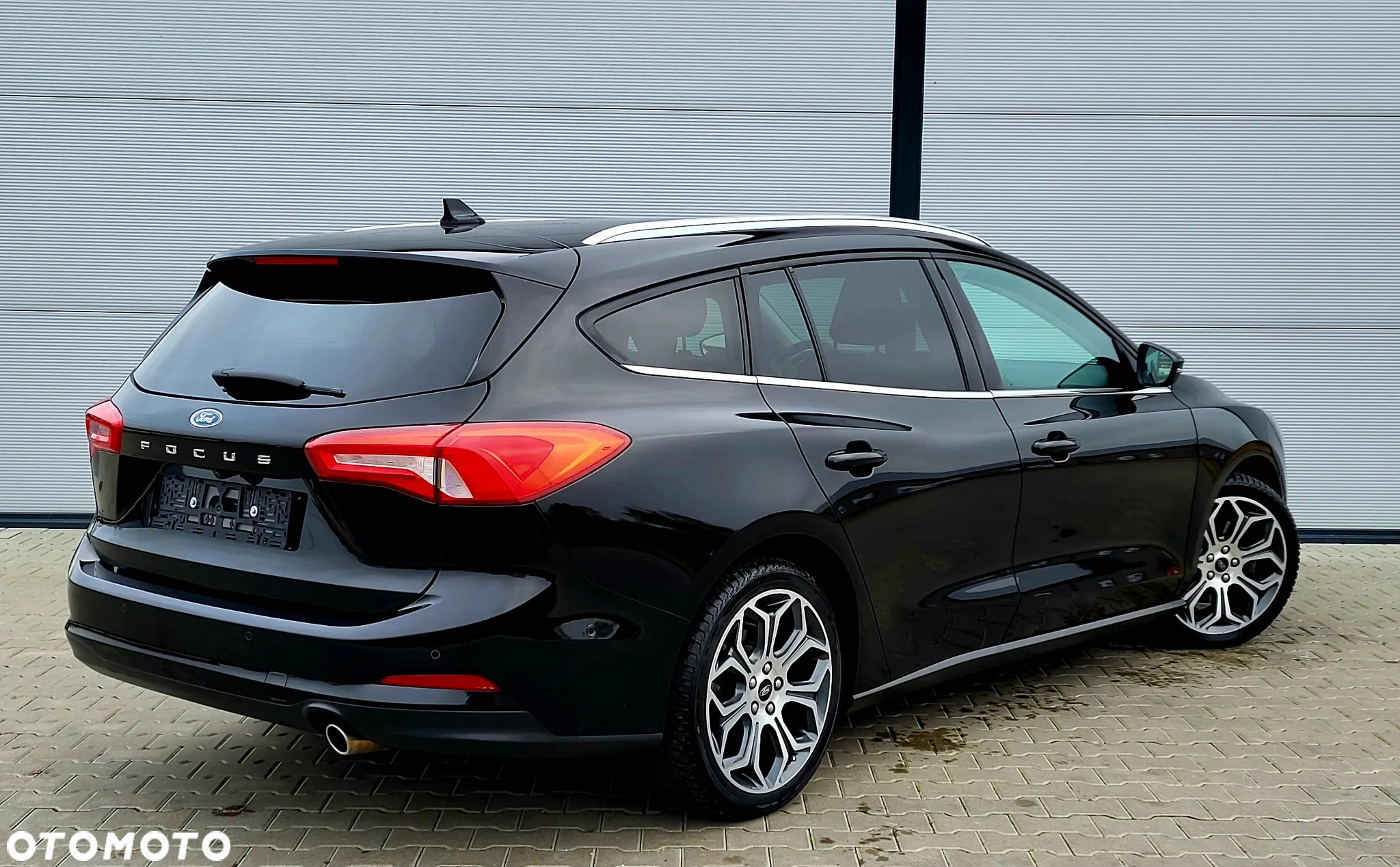 Ford Focus 1.0 EcoBoost Titanium Business - 22