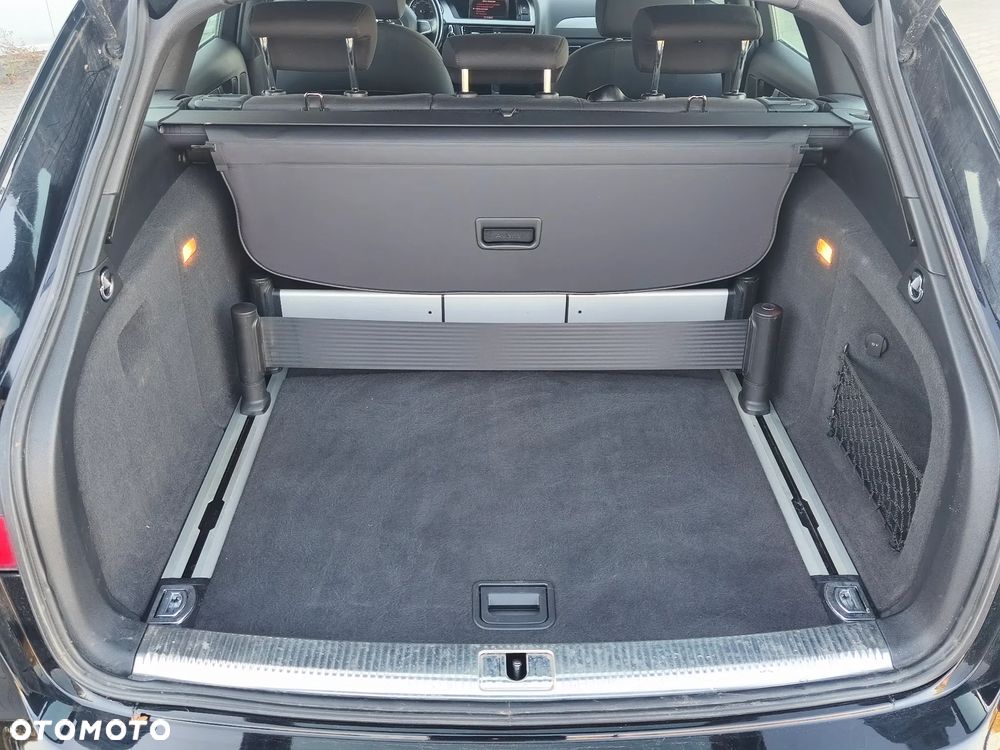 Audi A4 Avant 2.0 TDI Quattro S tronic - 38