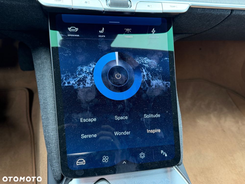 Lucid Air AWD Touring - 27