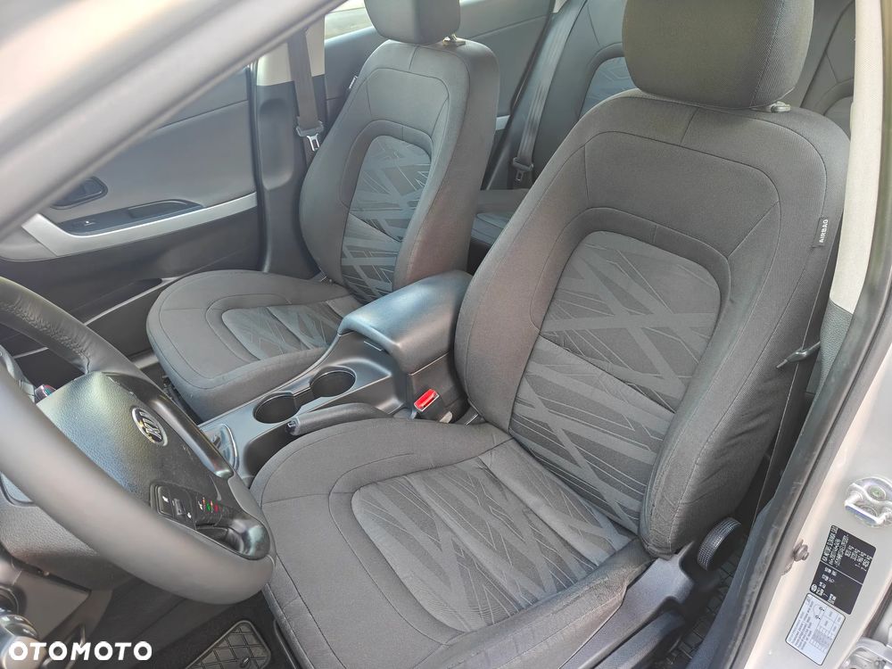 Kia Ceed 1.6 GDI L - 15