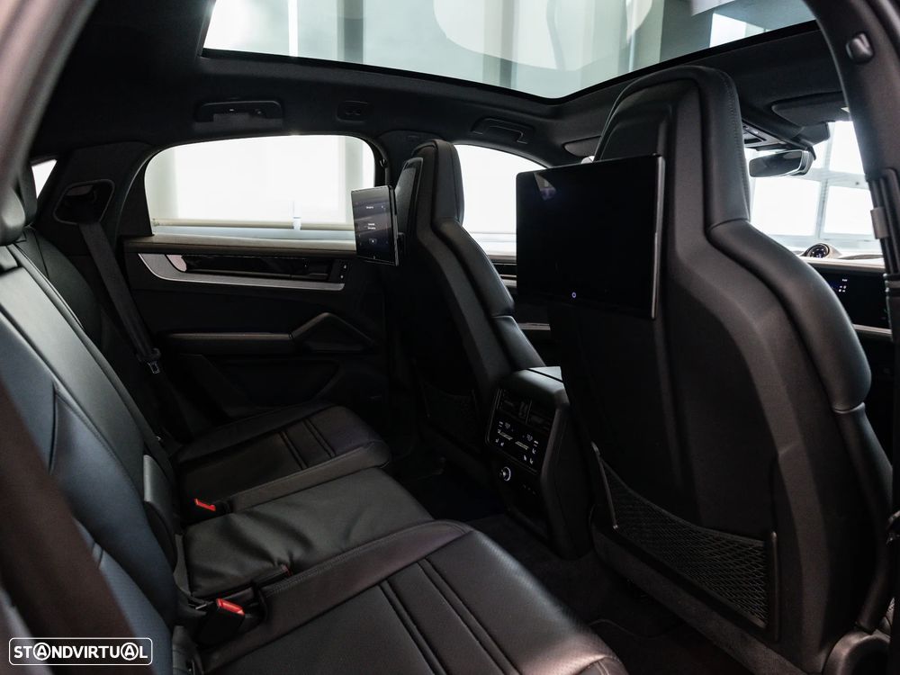 Porsche Cayenne Coupé S E-Hybrid Tiptronic S - 30