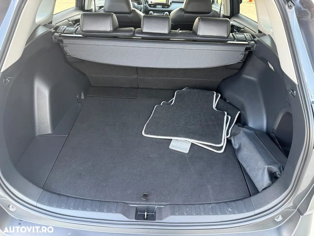 Toyota RAV4 2.5 VVT-iE 4x4 Luxury - 22