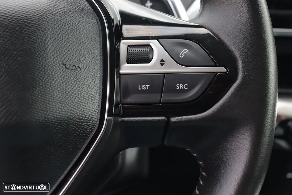 Peugeot 3008 PureTech 130 Stop & Start GPF EAT8 Active Business-Pack - 23