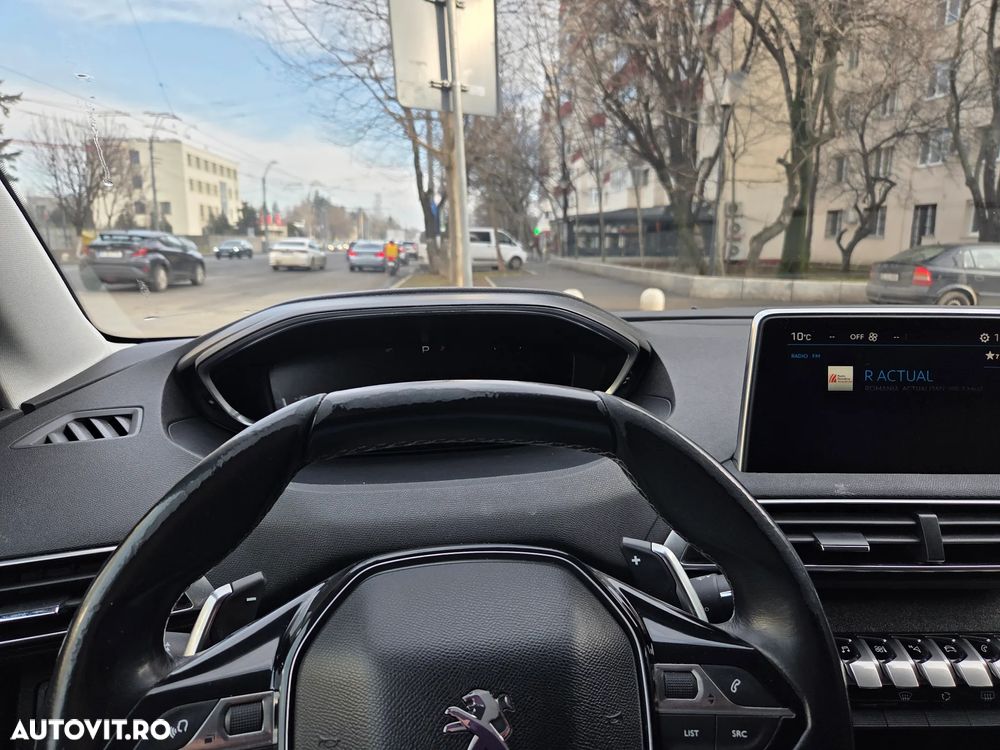 Peugeot 3008 1.6 BlueHDI S&S EAT6 Allure - 10