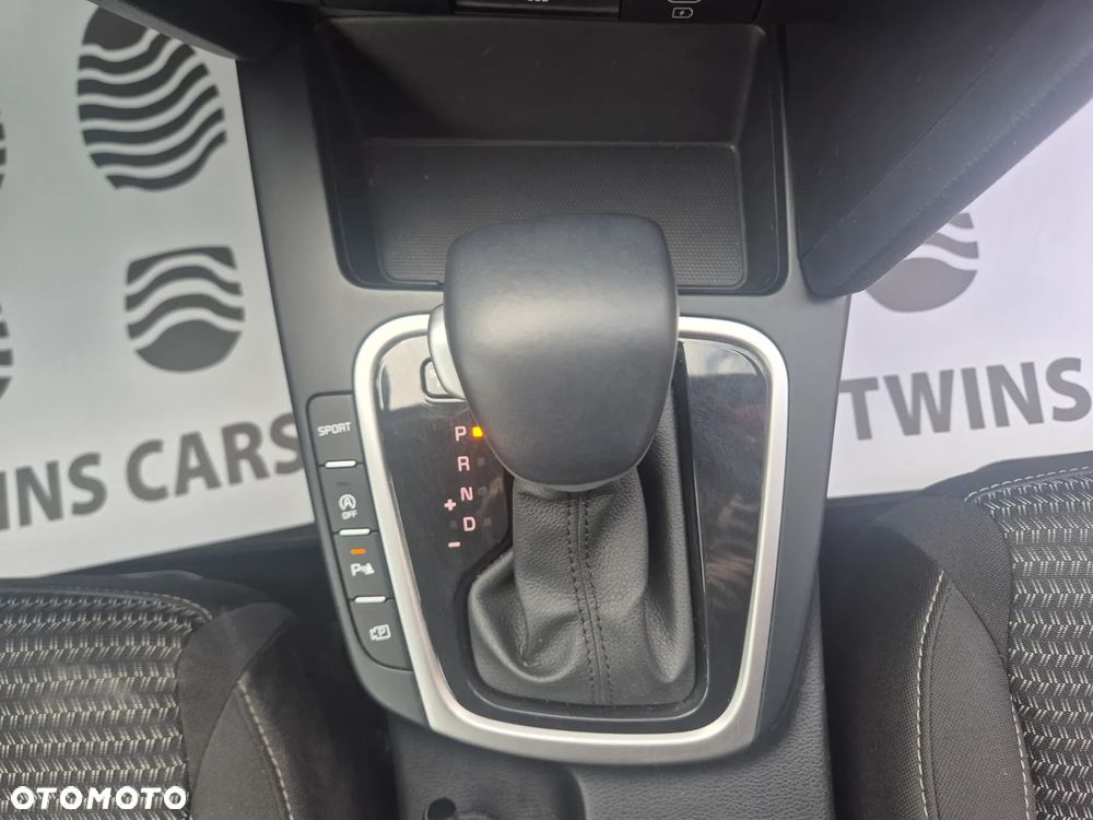 Kia Ceed 1.5 T-GDI MHEV L DCT - 25