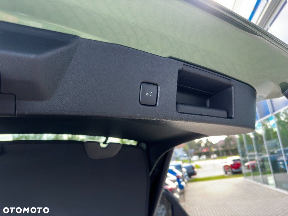 Ford Kuga - 29