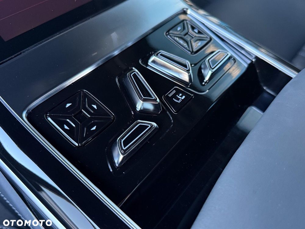 Audi A8 L 55 TFSI mHEV Quattro Tiptr - 33