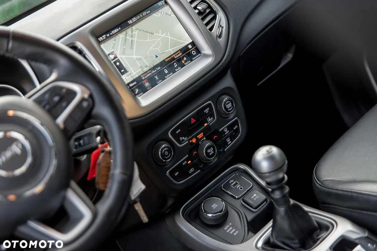 Jeep Compass 2.0 MJD Longitude 4WD S&S - 16