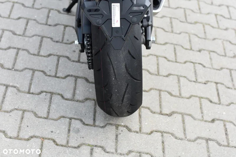 Honda CB - 20
