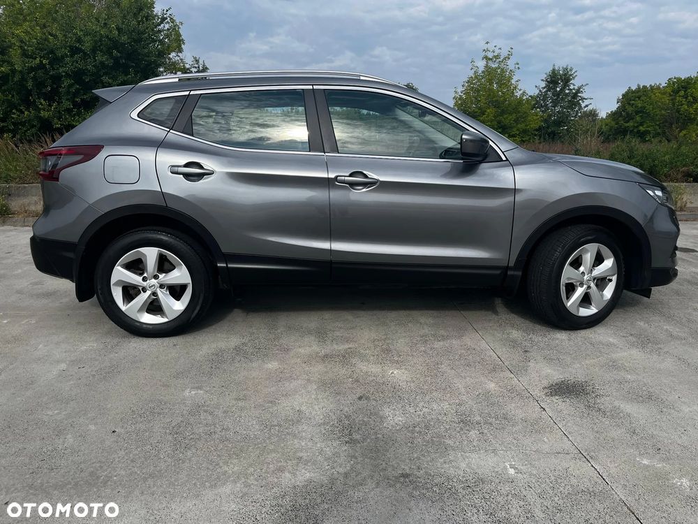 Nissan Qashqai 1.3 DIG-T N-Connecta - 9