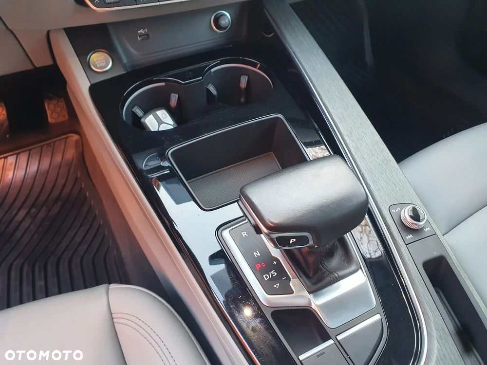 Audi A5 Sportback 40 TFSI quattro S tronic - 17