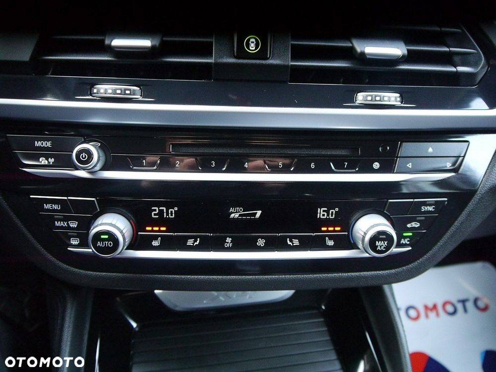 BMW X4 xDrive20d xLine - 19