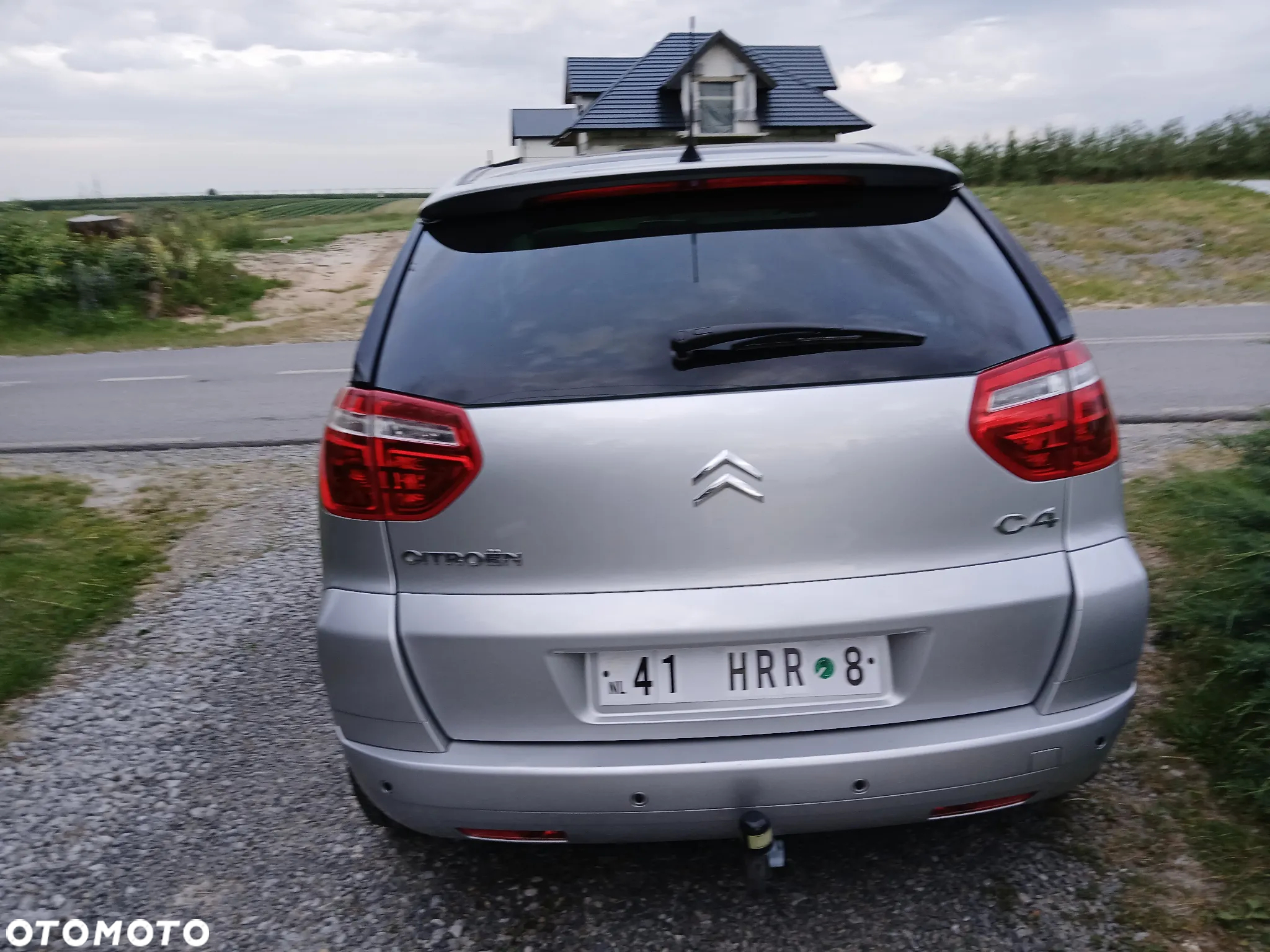 Citroën C4 Picasso 1.8i Impress - 25