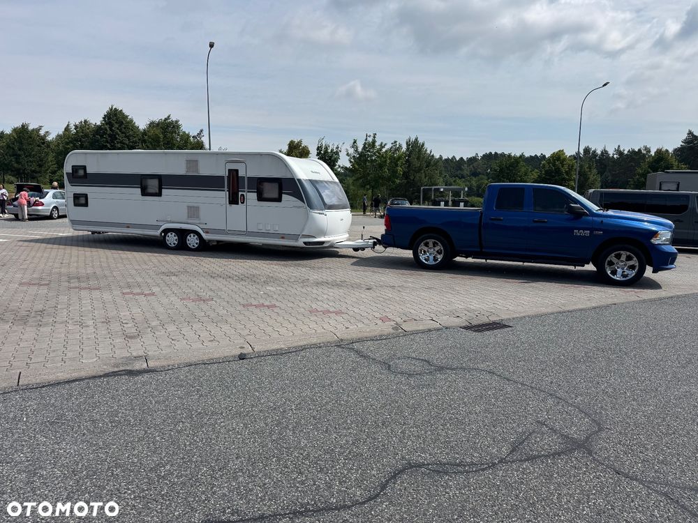 Dodge RAM - 12