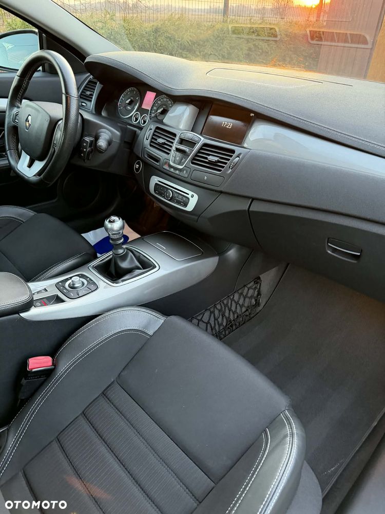 Renault Laguna - 11