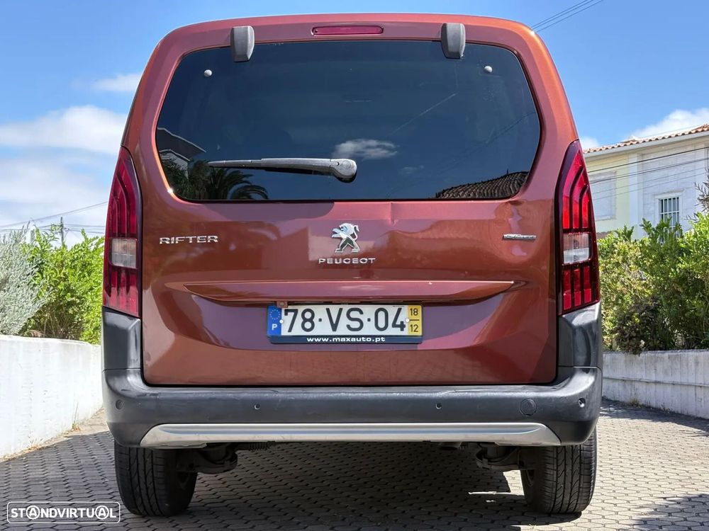 Peugeot Rifter 1.5 BlueHDi Long GT Line EAT8 - 23