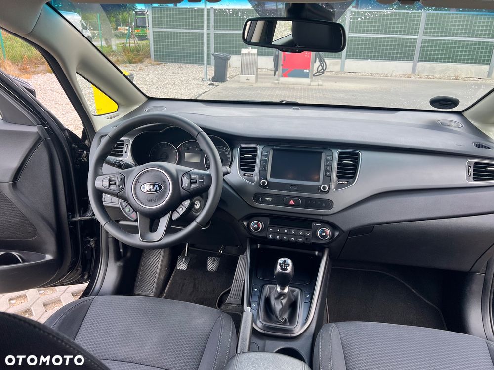 Kia Carens 1.6 GDI L 7os EU6 - 15