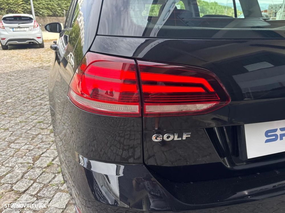 VW Golf Variant 1.6 TDi Confortline - 28
