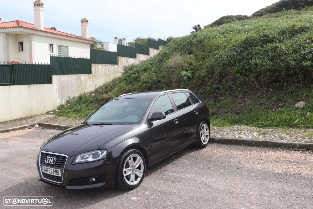 Audi A3 Sportback 1.6 TDI DPF Ambition - 12