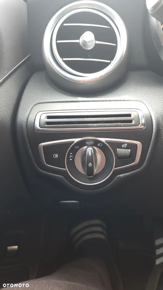 Mercedes-Benz Klasa C 200 d 9G-TRONIC - 15