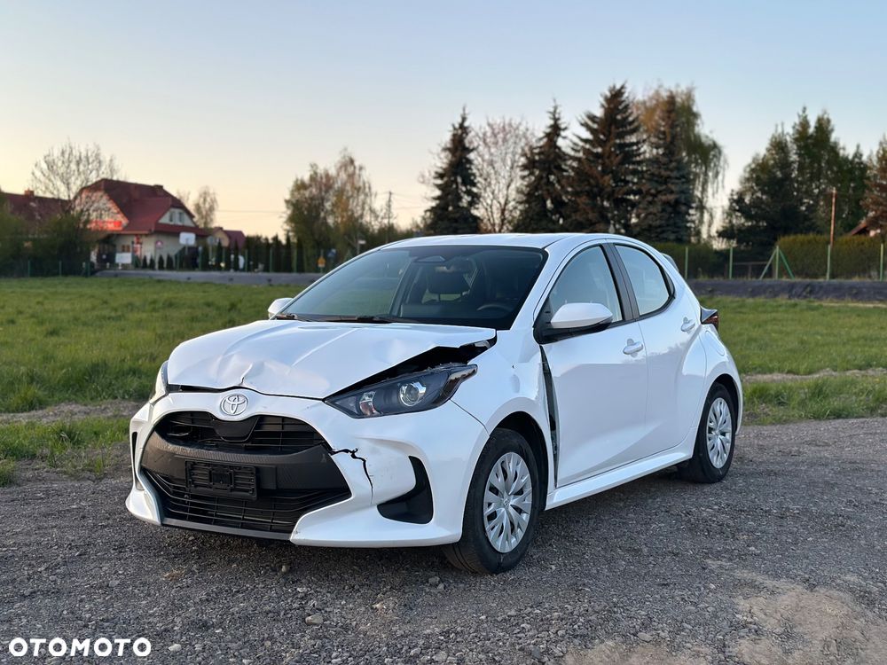 Toyota Yaris - 7
