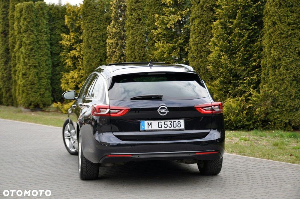 Opel Insignia - 15