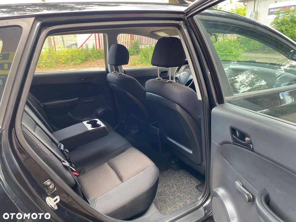 Hyundai i30 1.6 CRDi Style - 22