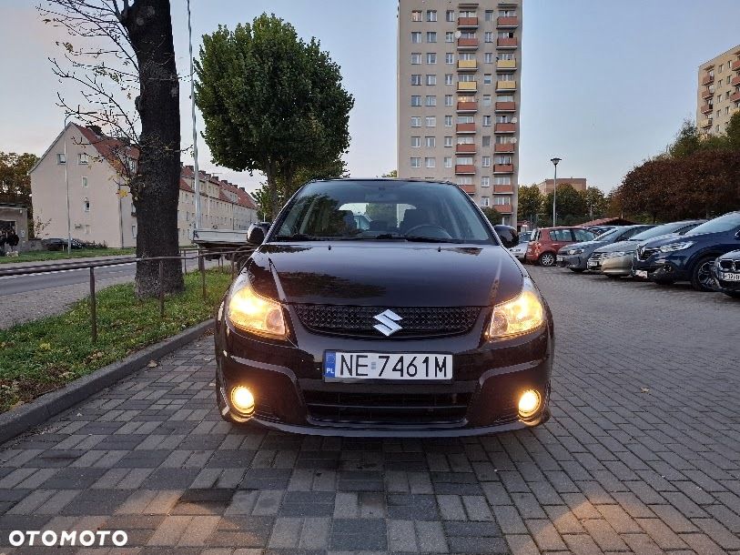 Suzuki SX4 - 10