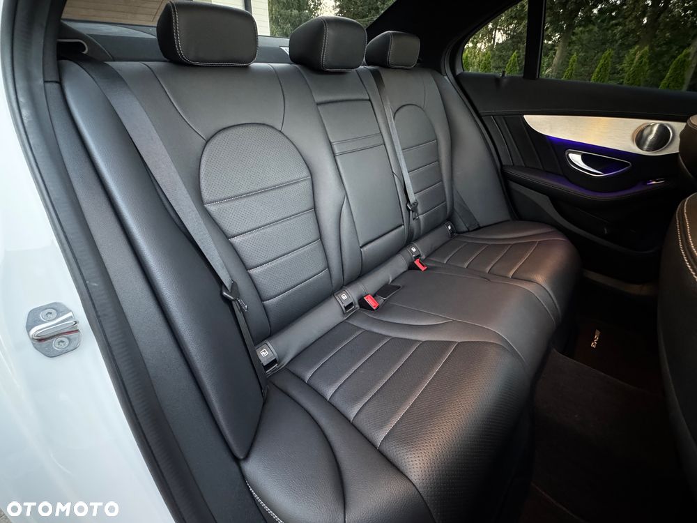 Mercedes-Benz Klasa C 220 d 4MATIC 9G-TRONIC - 20
