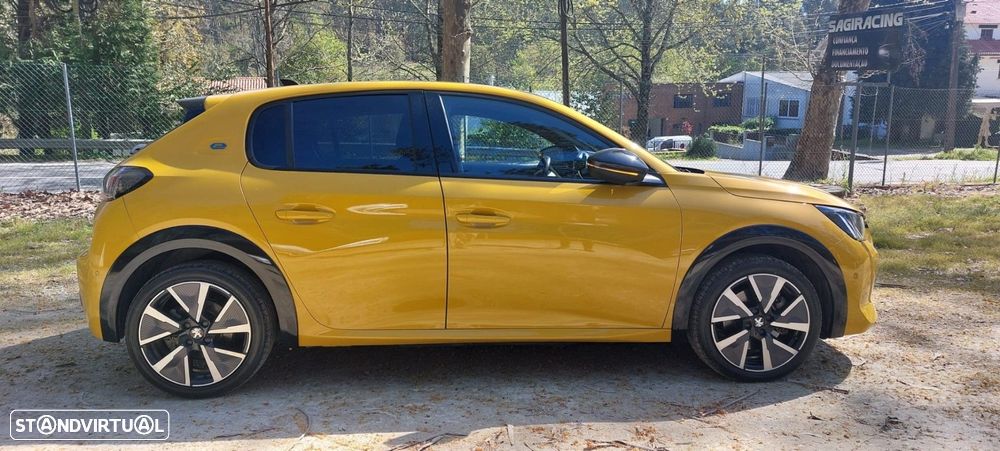 Peugeot e-208 50 kWh GT Line - 16