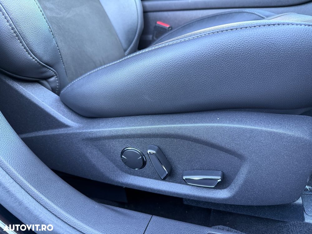 Ford Mondeo 2.0 HEV Titanium - 25