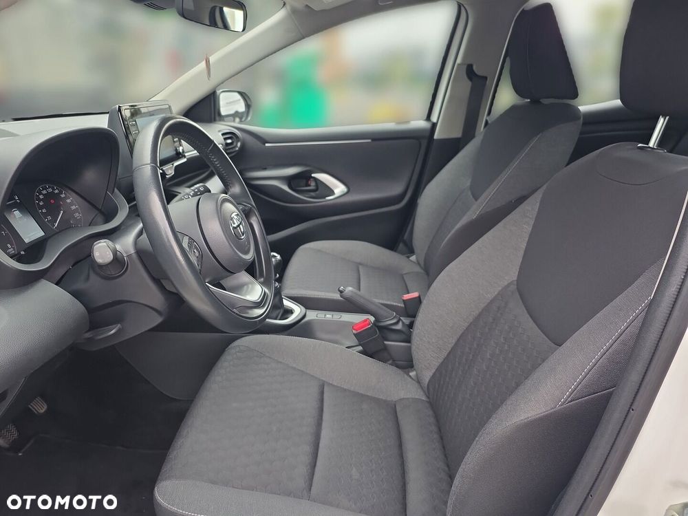 Toyota Yaris 1.5 Comfort - 16