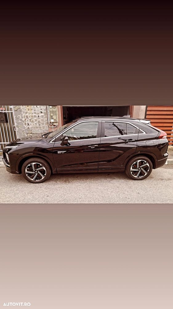 Mitsubishi Eclipse-Cross PHEV Intense+ Black - 3