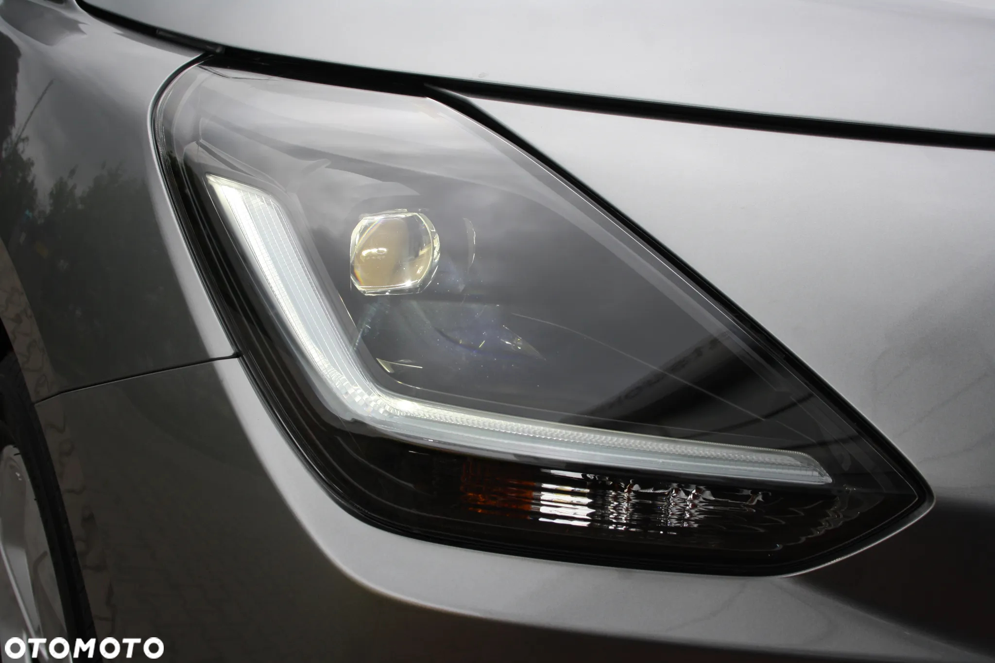 Suzuki Swift 1.2 Dualjet SHVS Premium Plus CVT - 24