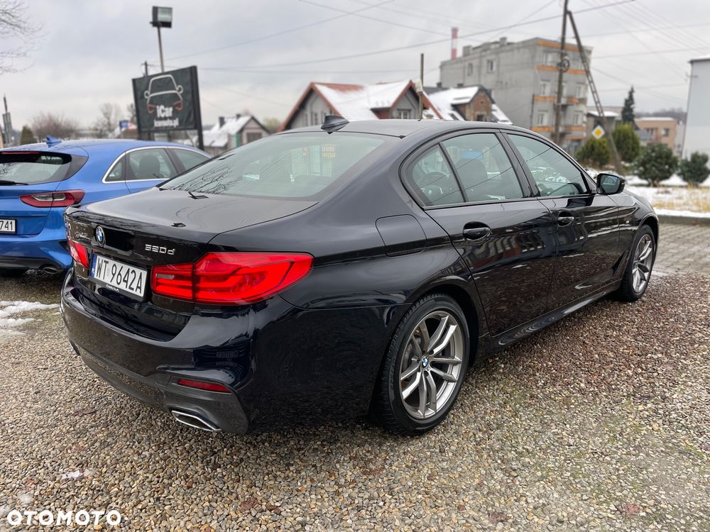 BMW Seria 5 520d xDrive M Sport sport - 11