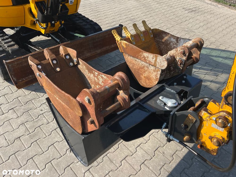 JCB 8025 ZTS - 13