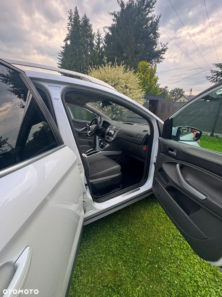 Ford Kuga 2.0 TDCi Titanium - 7