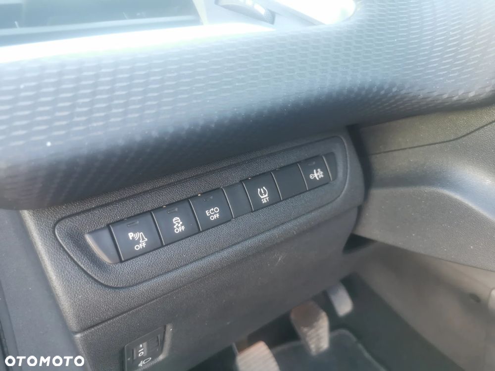Peugeot 2008 e-HDi FAP 115 STOP & START Allure - 15