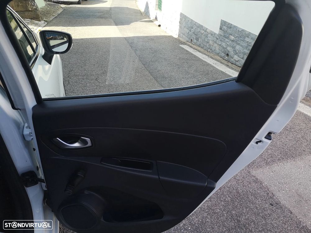 Renault Clio 1.5 DCI - 13