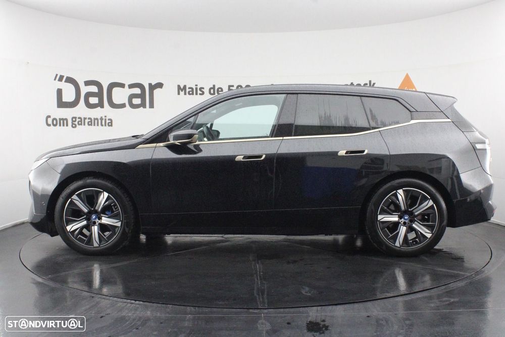 BMW iX xDrive 40 Pack Desportivo - 5
