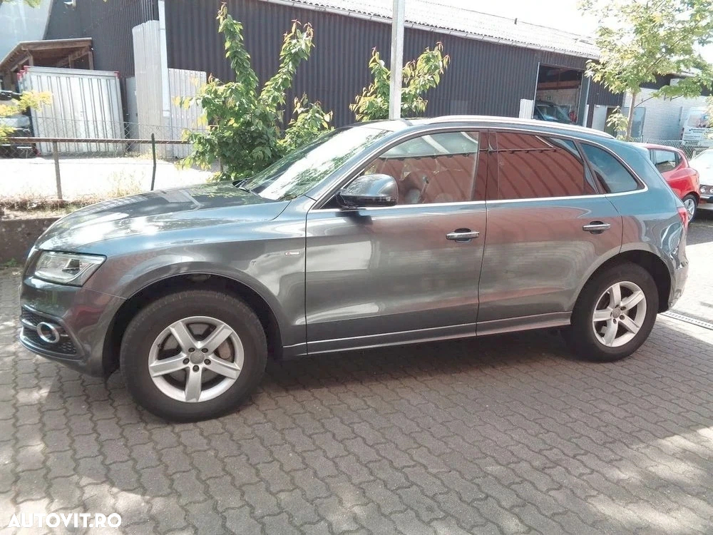 Audi Q5 3.0 TDI Quattro clean Stronic - 2