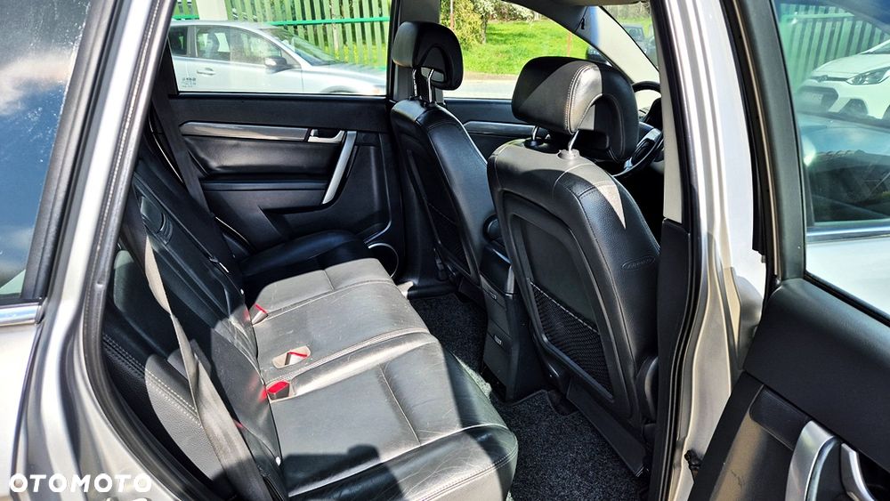 Chevrolet Captiva 2.4 LS - 29
