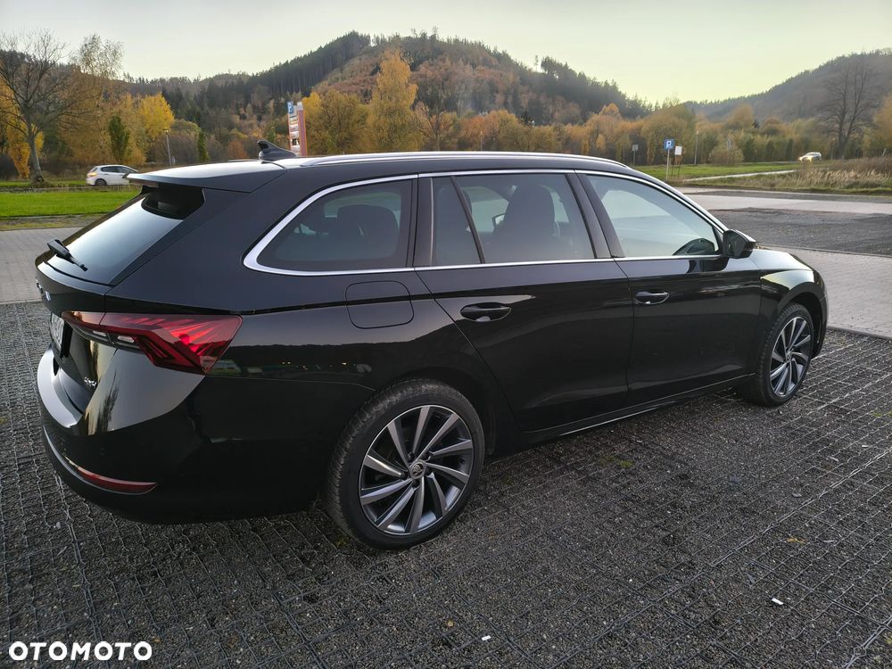 Skoda Octavia 2.0 TSI 4x4 Style DSG - 3