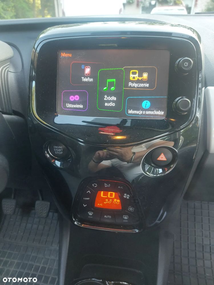Toyota Aygo x-clusiv - 6