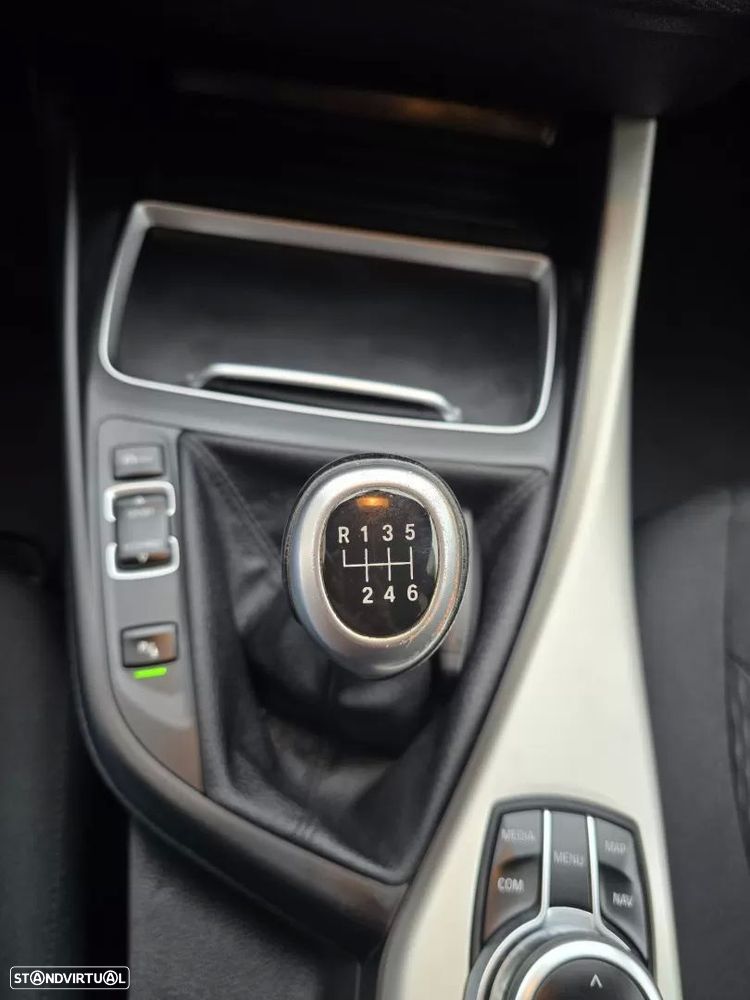 BMW 116 d Corporate Edition - 14