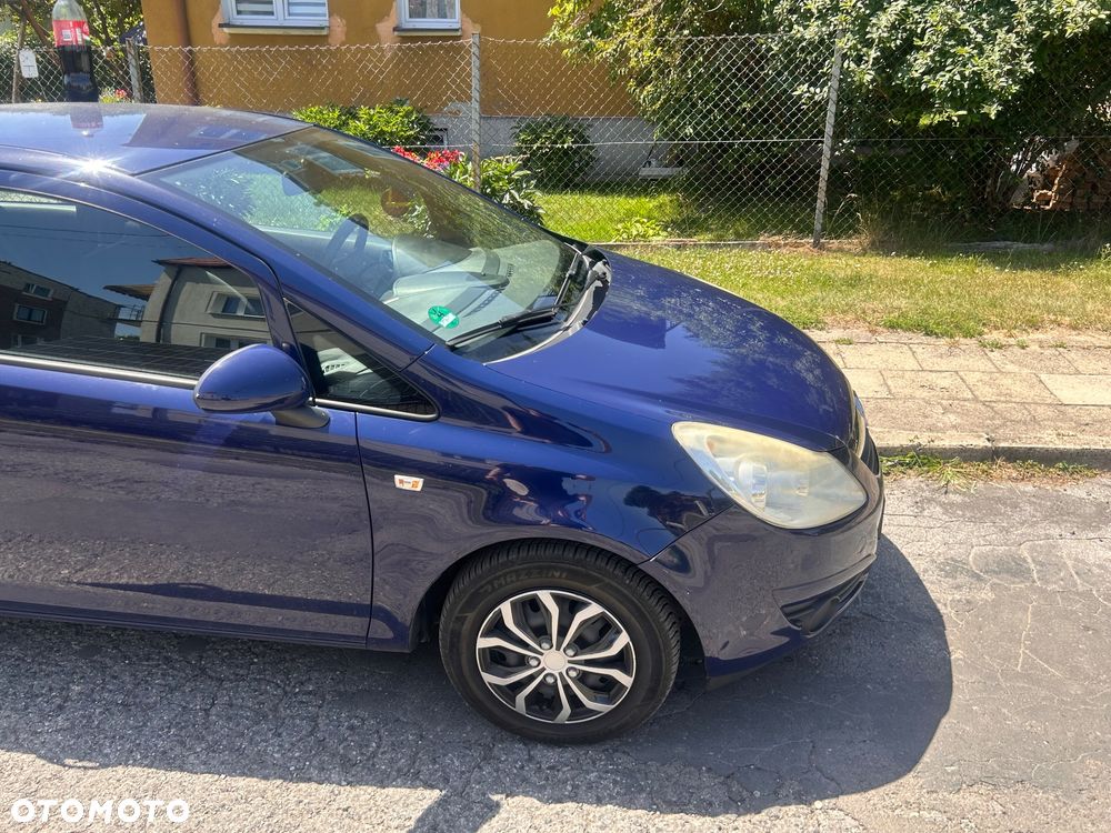 Opel Corsa 1.2 16V Essentia - 3