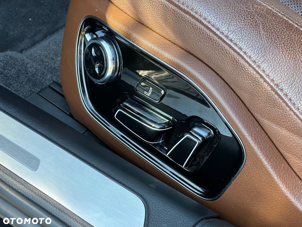 Audi A8 4.0 TFSI L Quattro - 18