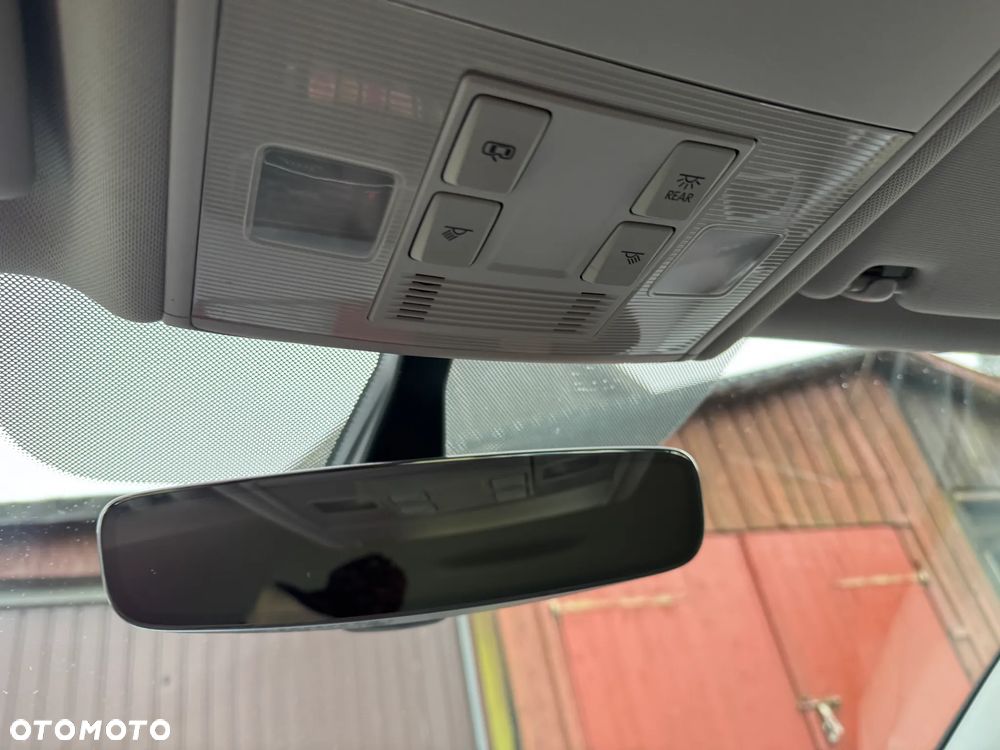 Volkswagen Golf 1.4 TSI (BlueMotion Technology) Comfortline - 27